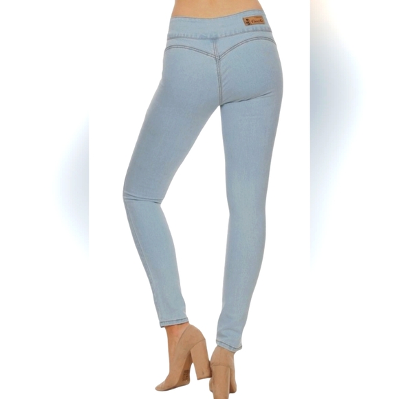 VinsMe Basic Women Skinny Jeans - Baby Blue - Picture 2 of 4